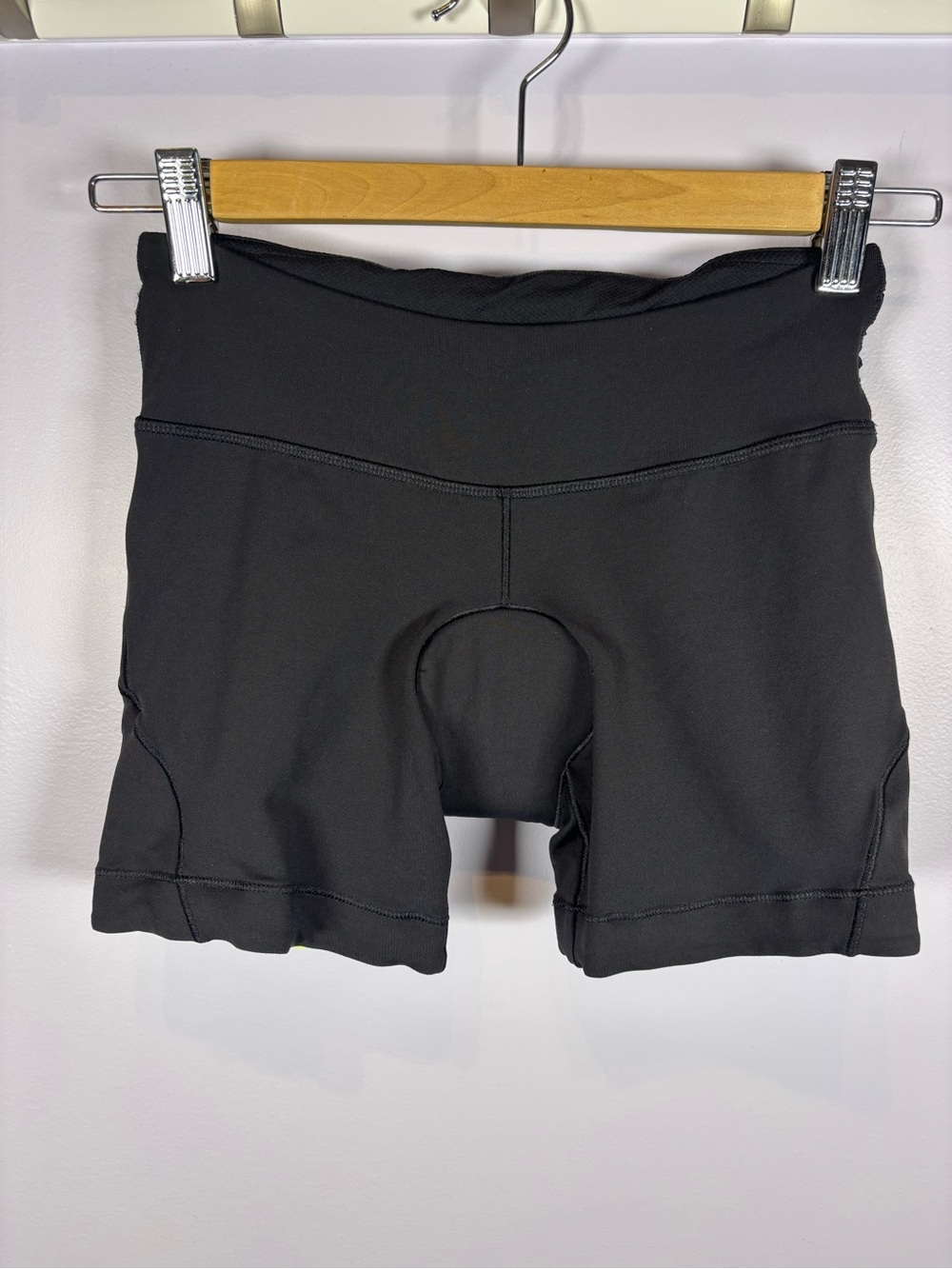 lululemon athletica Athletic Black High-Waist Sporty Bike Shorts Size 4